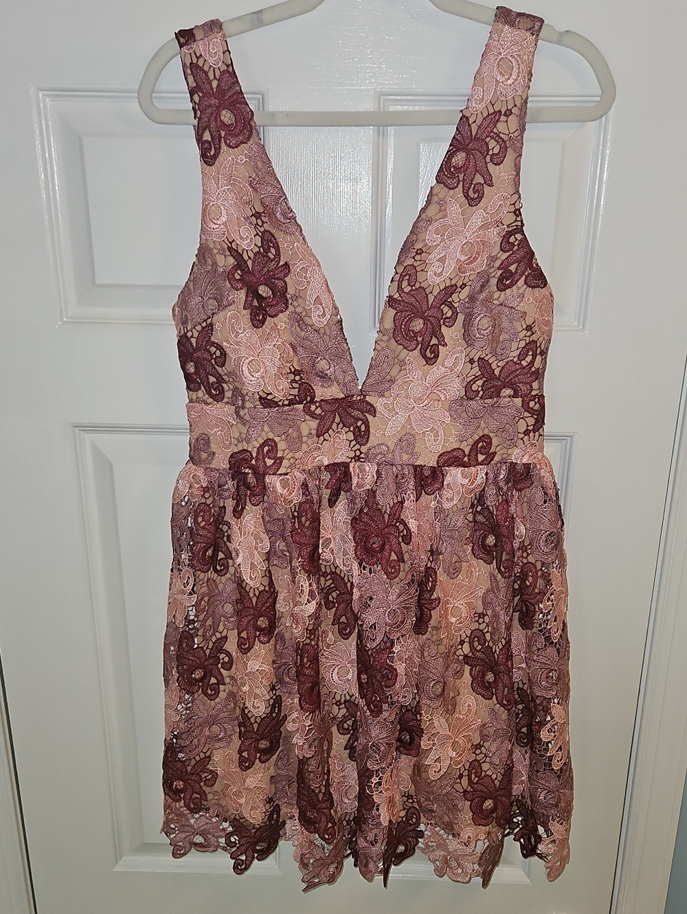 Lulu's Blush and Mauve Floral Lace V-Neck Mini Dress